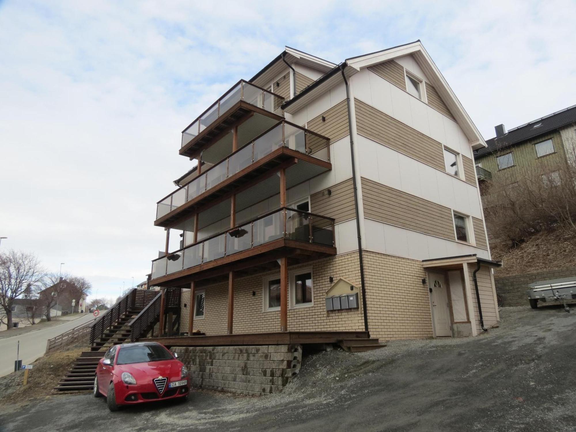 Koselig Og Moderne Leilighet, Meget Sentralt I Narvik Med Gratis Parkering! Exterior foto