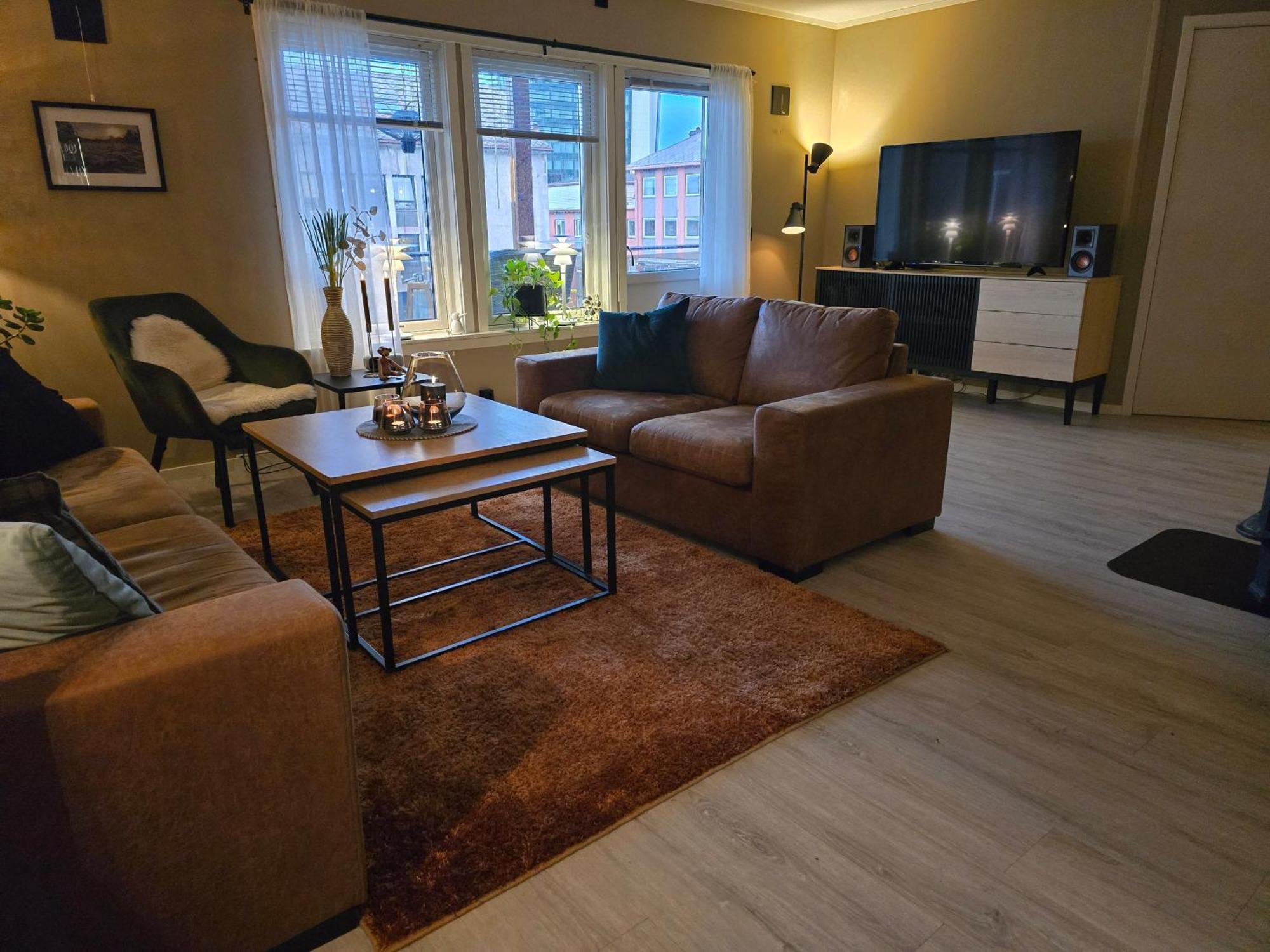 Koselig Og Moderne Leilighet, Meget Sentralt I Narvik Med Gratis Parkering! Exterior foto